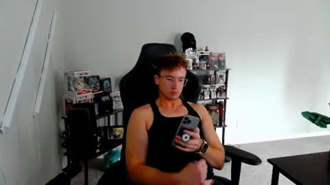 codyt1016 online show from 10/10/25, 05:01