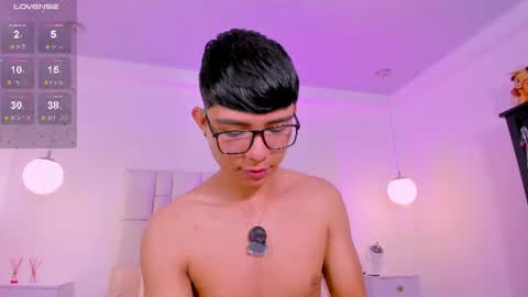 Snapshot of codytwink_ chatting on 06/18/26, 11:25 Cody online show from 06/18/26, 11:25