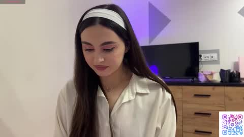 Yumi online show from 02/24/26, 06:06