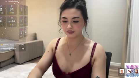 Snapshot of coffee_wihtout_milk chatting on 05/02/26, 10:26 Yumi online show from 05/02/26, 10:26