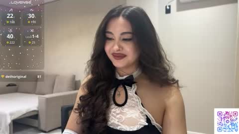 Snapshot of coffee_wihtout_milk chatting on 06/15/26, 10:45 Yumi online show from 06/15/26, 10:45