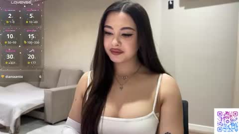 Snapshot of coffee_wihtout_milk chatting on 06/19/26, 10:46 Yumi online show from 06/19/26, 10:46