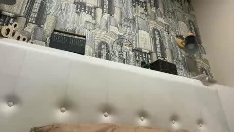 colambus83 online show from 02/11/26, 07:19