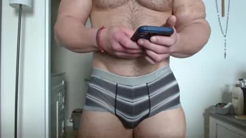 Snapshot of colbymoney chatting on 12/01/24, 05:02 Colby big dick money online show from 12/01/24, 05:02