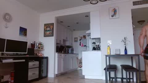 Snapshot of colbymoney chatting on 12/29/24, 07:32 Colby big dick money online show from 12/29/24, 07:32