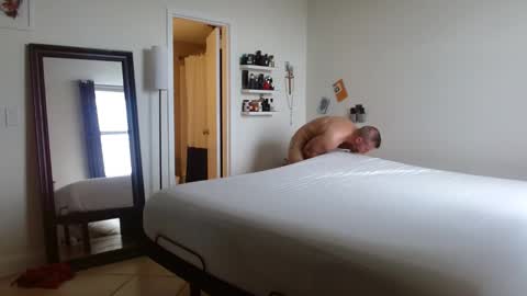 Snapshot of colbymoney chatting on 01/05/25, 05:09 Colby big dick money online show from 01/05/25, 05:09