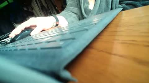 colchuck online show from 02/12/26, 03:51