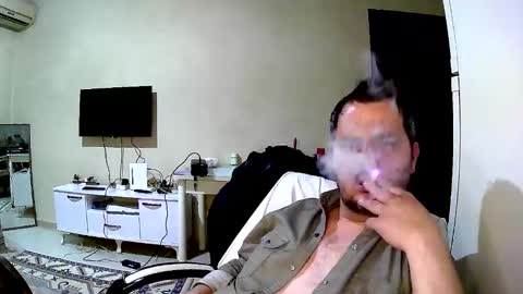 Snapshot of coldskull15 chatting on 02/17/25, 07:53 coldskull15 online show from 02/17/25, 07:53