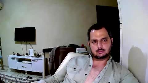Snapshot of coldskull15 chatting on 02/19/25, 11:04 coldskull15 online show from 02/19/25, 11:04