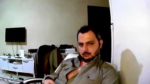 Snapshot of coldskull15 chatting on 02/23/25, 07:17 coldskull15 online show from 02/23/25, 07:17