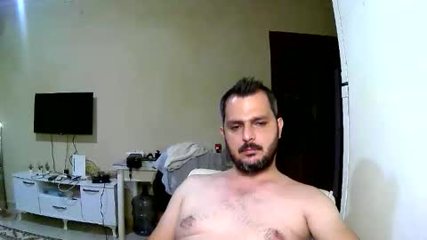 Snapshot of coldskull15 chatting on 10/08/25, 10:18 coldskull15 online show from 10/08/25, 10:18