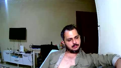 Snapshot of coldskull15 chatting on 10/16/25, 11:17 coldskull15 online show from 10/16/25, 11:17