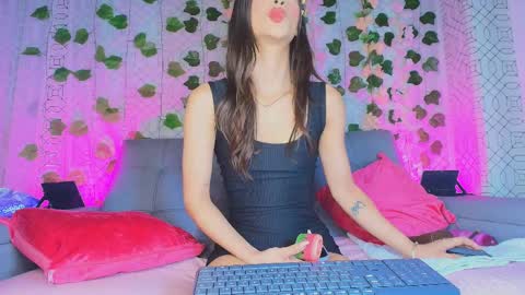 colett online show from 09/30/25, 11:59