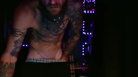 colevan2390 online show from 02/04/26, 05:24