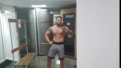 Snapshot of colin_hopex chatting on 12/18/25, 08:20 colin hopex online show from 12/18/25, 08:20