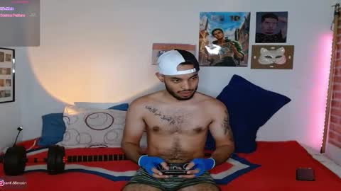 IG  online show from 01/03/25, 08:11