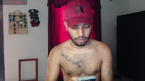 Snapshot of colinlatinbrown chatting on 07/06/26, 02:14 IG online show from 07/06/26, 02:14