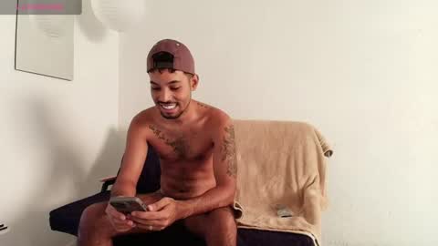 Snapshot of colinlatinbrown chatting on 07/16/26, 02:45 IG online show from 07/16/26, 02:45