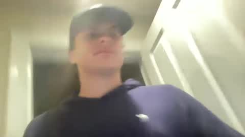 college27816672 online show from 10/11/25, 05:50