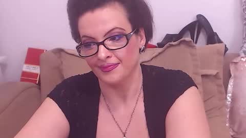 Maddison online show from 03/02/25, 04:39