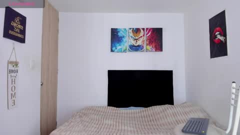 college_muscle_ass online show from 04/21/26, 07:28