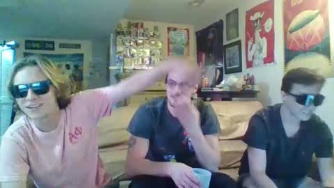 college_packing_8 online show from 10/05/25, 11:35