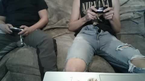 collegebroa online show from 10/01/25, 12:27