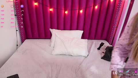  MEGAN  online show from 01/23/25, 11:15