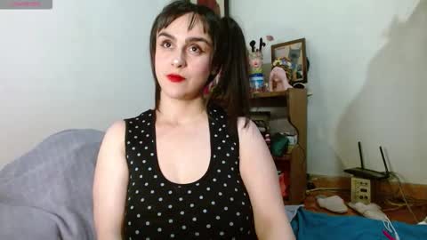 Collette online show from 10/19/25, 10:32
