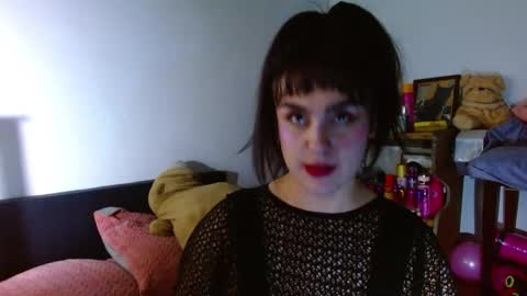 Collette online show from 05/28/26, 09:17