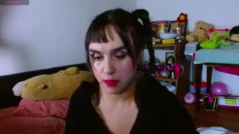 Snapshot of collette_beaufoy chatting on 07/20/26, 09:56 Collette online show from 07/20/26, 09:56