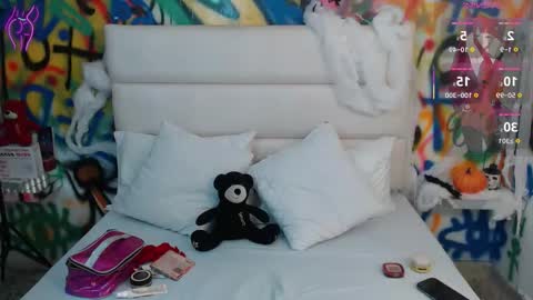 valentina online show from 10/16/25, 01:01