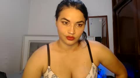 Snapshot of colombi4spice chatting on 12/01/24, 05:13 viviana online show from 12/01/24, 05:13