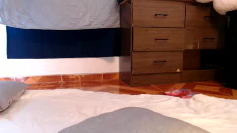 Snapshot of colombi4spice chatting on 01/12/25, 05:01 viviana online show from 01/12/25, 05:01