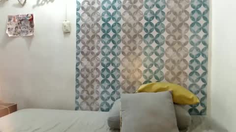 Snapshot of colombi4spice chatting on 10/17/25, 07:27 viviana online show from 10/17/25, 07:27