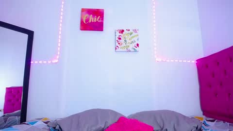  Nahomi  online show from 12/17/24, 12:12