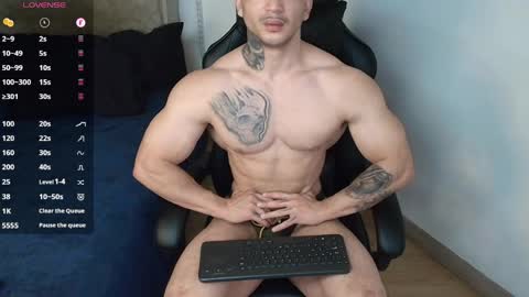 colombianmuscle8 online show from 04/20/26, 03:59