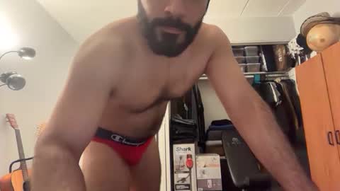 colombianstud94 online show from 05/05/26, 11:29