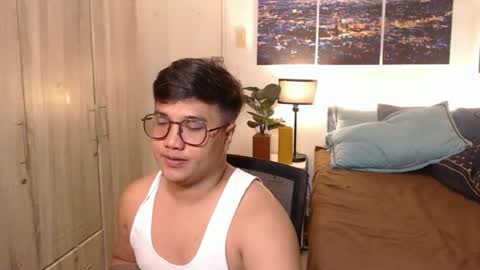 Sunny online show from 02/25/25, 12:24