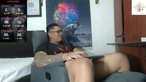 Snapshot of coltonmassif_ chatting on 05/26/26, 07:59 coltonmassif_ online show from 05/26/26, 07:59