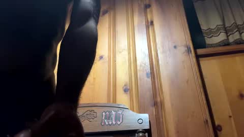 Heavyd614 online show from 12/16/24, 04:13