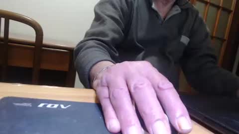 comemivuoi2 online show from 03/04/26, 03:45