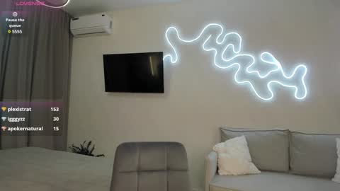 Snapshot of cometoseeme_ chatting on 01/06/25, 05:16 Alice online show from 01/06/25, 05:16