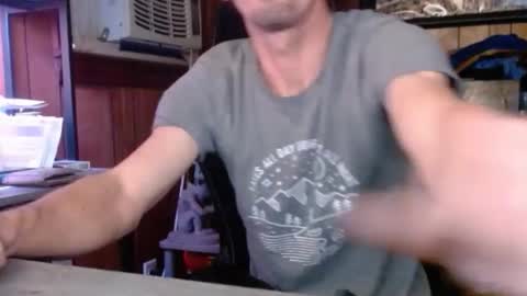 Nelson or ComicKing and sometime Peachy143 online show from 12/14/25, 11:59