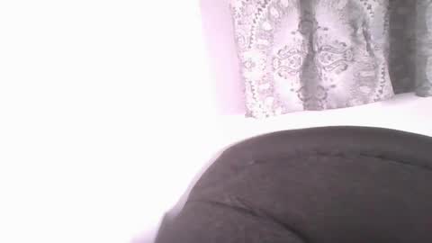 Cara online show from 03/10/25, 06:16