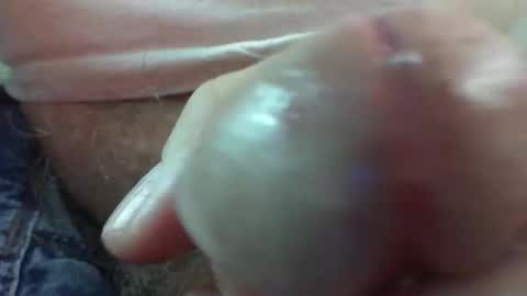 Snapshot of comox1961 chatting on 09/27/25, 05:34 comox online show from 09/27/25, 05:34