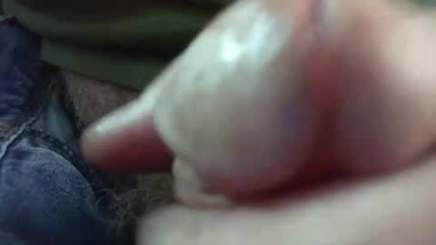 Snapshot of comox1961 chatting on 10/04/25, 05:27 comox online show from 10/04/25, 05:27