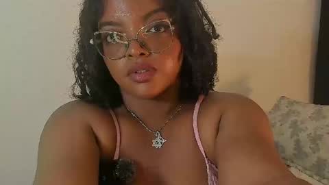 Snapshot of conielaurenth chatting on 06/08/26, 01:28 conielaurenth online show from 06/08/26, 01:28