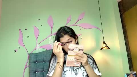 C O N N I E online show from 03/04/25, 12:12