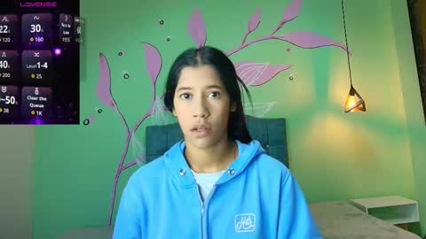 C O N N I E online show from 11/19/25, 03:01